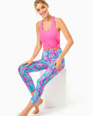 UPF 50+ Luxletic 24 Weekender High-Rise Midi Legging - Ruby Red Wild – The  Islands - A Lilly Pulitzer Signature Store