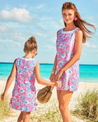 Shop Lilly Pulitzer Girls Little Lilly Classic Shift Dress In Roxie Pink Wave N Sea
