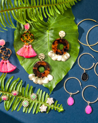 Sandpiper Earrings, Raz Berry, large image 4 - Lilly Pulitzer