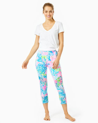 UPF 50+ Luxletic 21" Weekender High Rise Crop Pant, Multi Fished My Wish, large - Lilly Pulitzer Zoomed