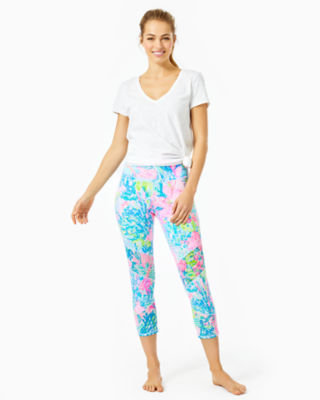 Lilly Pulitzer Womens UPF 50+ Luxletic 21 Weekender Cropped