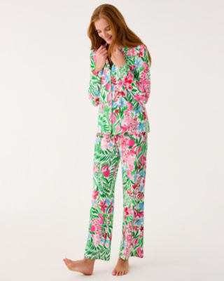 Pajama Set in Glowing Gardens