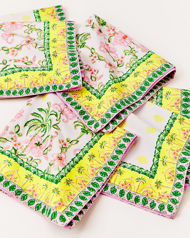 Printed Dinner Napkin Set, Finch Yellow Tropical Oasis Engineered Napkins, large - Lilly Pulitzer