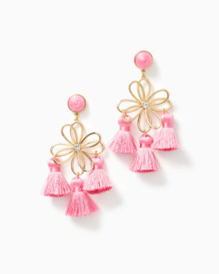 Shop Lilly Pulitzer Come On Clover Earrings In Conch Shell Pink