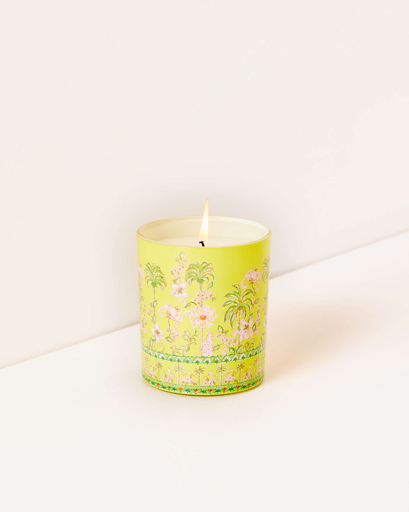 Shop Lilly Pulitzer Printed Candle In Finch Yellow Tropical Oasis Engineered