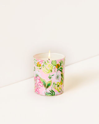 Shop Lilly Pulitzer Printed Candle In Multi Via Amore Spritzer