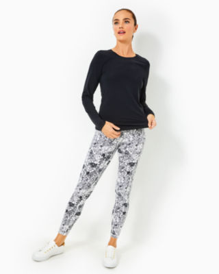 UPF 50+ Luxletic 26" Weekender High Rise Legging, Onyx Animal Magnetism, large - Lilly Pulitzer