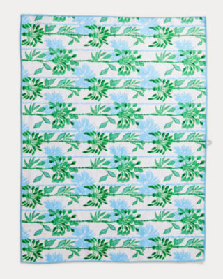 Tea Towels, Multi Swayin In The Breeze Home, large image 2 - Lilly Pulitzer