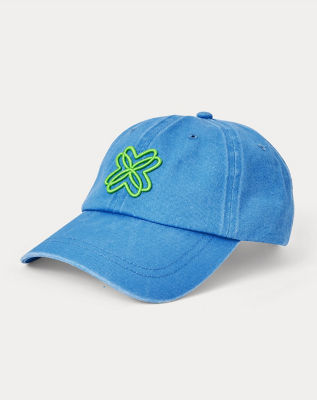blue hat