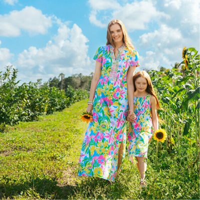 models in matching print