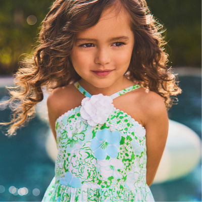 green dress