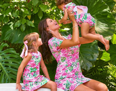 Women s Resort Wear Dresses Swimwear Lilly Pulitzer