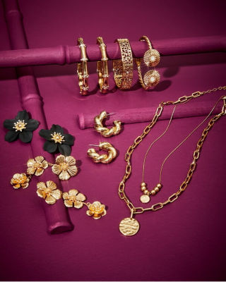 gold accessories