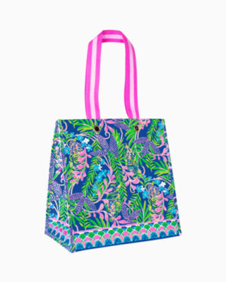 Lilly Pulitzer Social Media