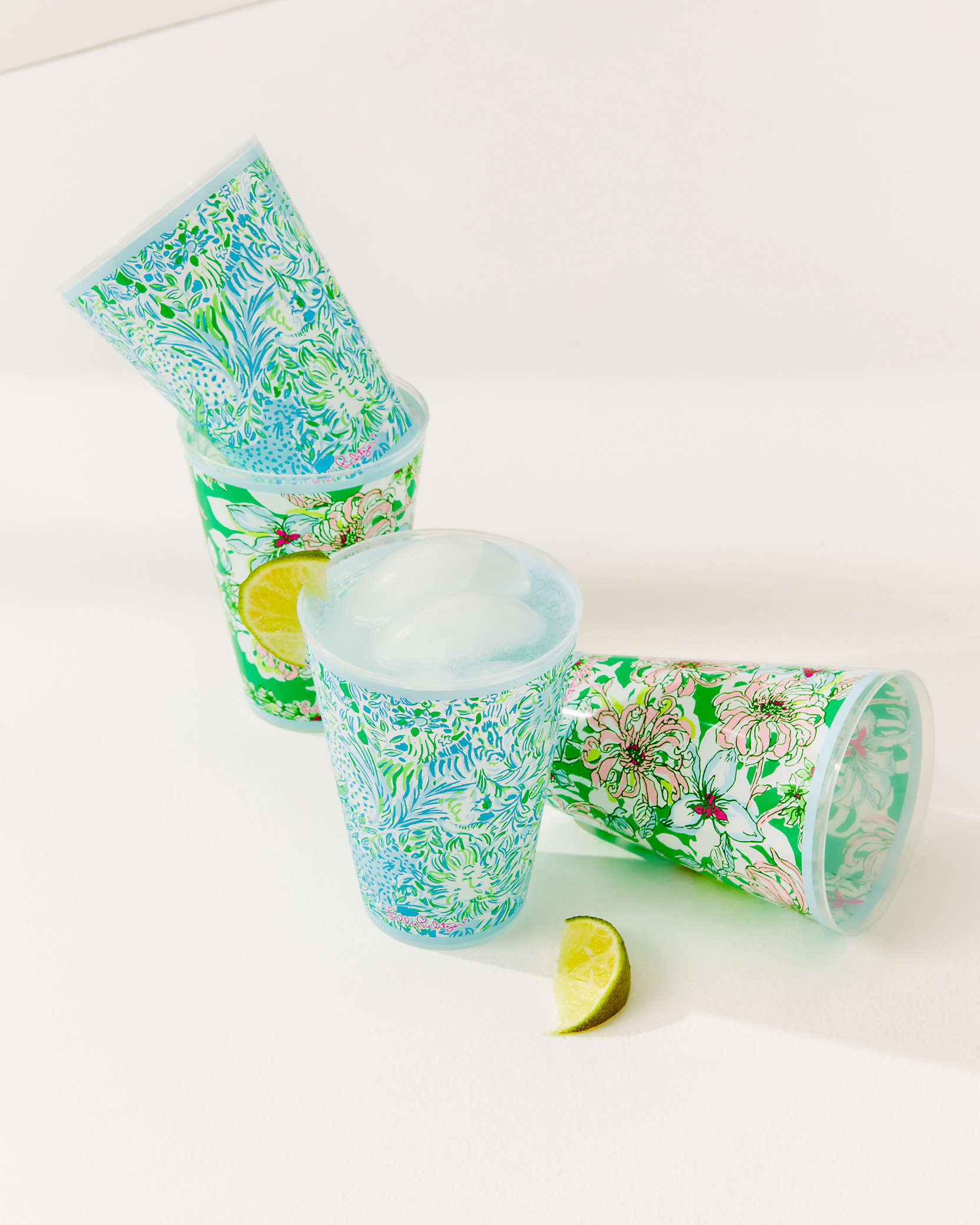 Shop Lilly Pulitzer Pool Cups In Hydra Blue Dandy Lions