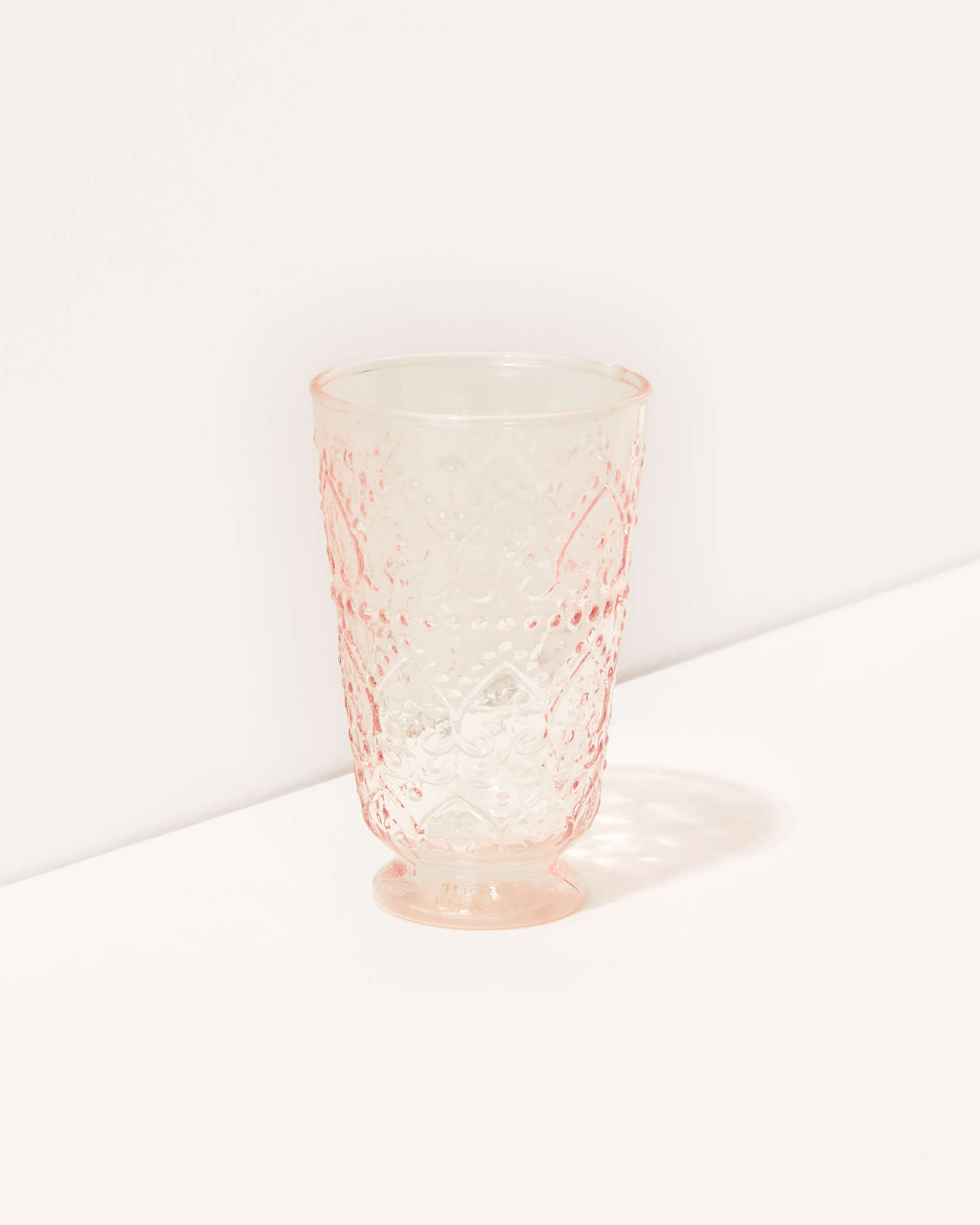 Shop Lilly Pulitzer Textured Glass Tumbler Set In Conch Shell Pink