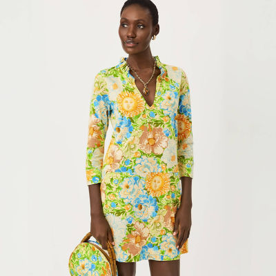 Woman wearing a printed dress