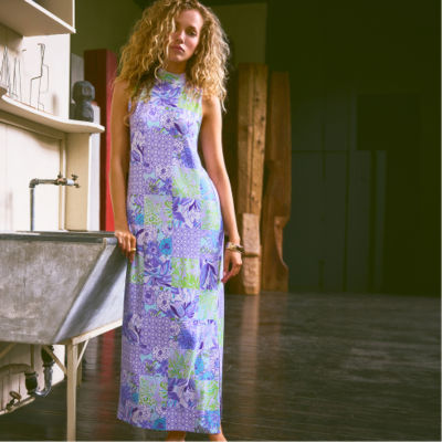 Woman wearing a blue printed maxi dress