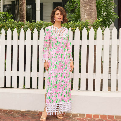 Woman wearing a pink printed dress