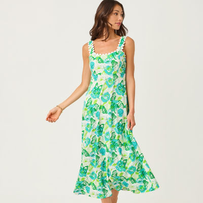 Women wearing a blue and green printed maxi dress