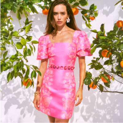 Woman wearing a pink dress