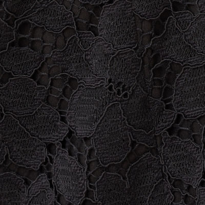 Jules Short Sleeve Romper, Noir Petal Pusher Lace, swatch
